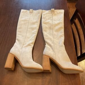 VICI Saint Slouch Boot Women's Size 7.5  Soft Faux Suede